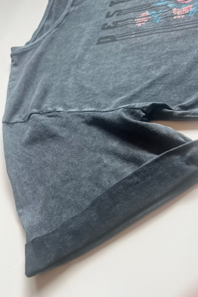 Długi T-shirt - sukienka - obrazek 5