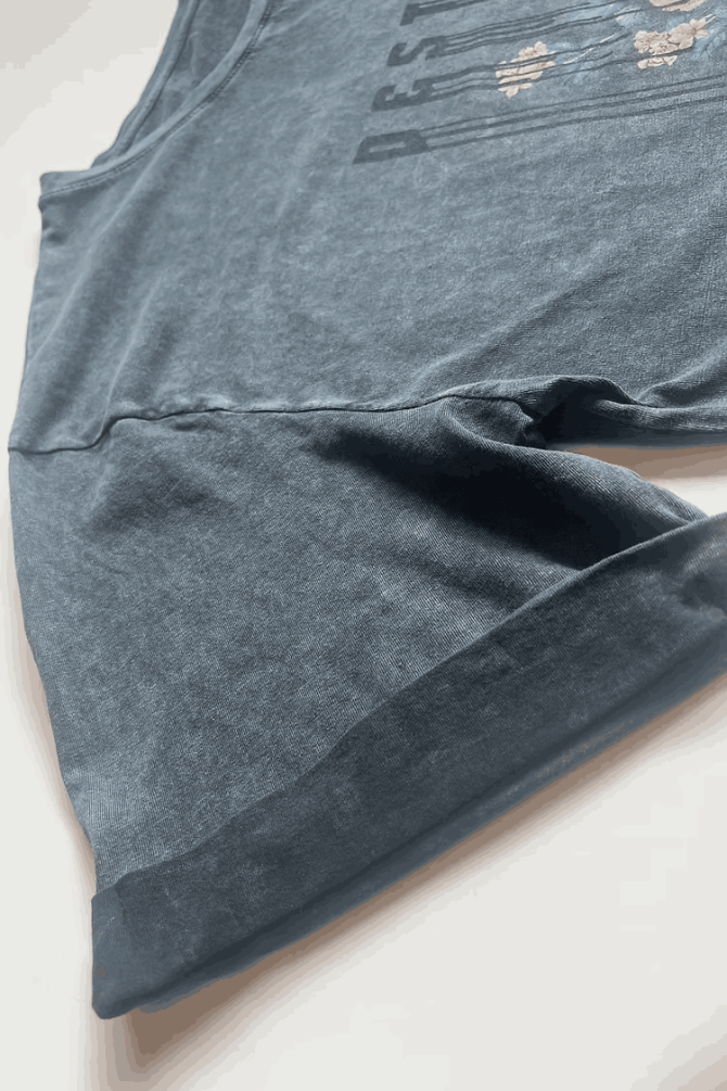 Długi T-shirt - sukienka - obrazek 2