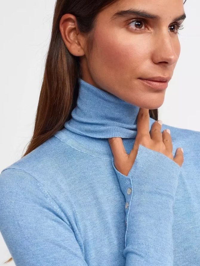 Niebieski Turtle Neck - obrazek 2